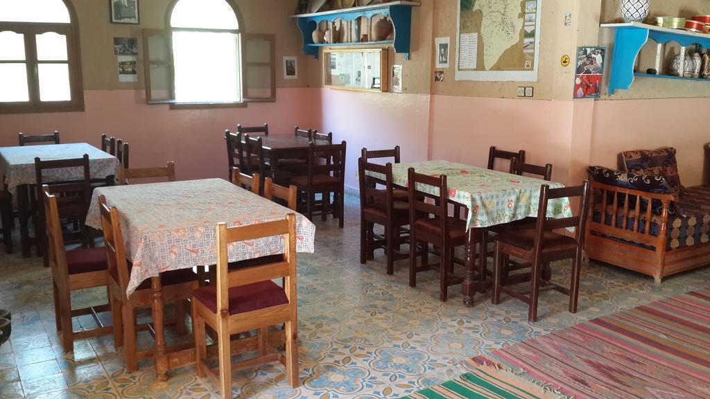 Kasbah Hotel Camping Jurassique Ifri Bagian luar foto