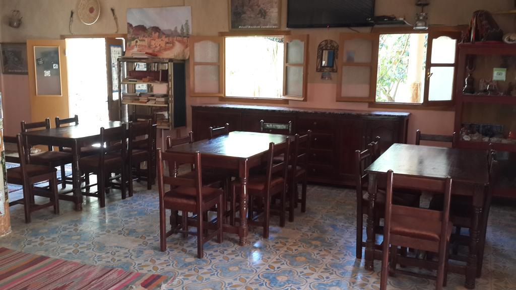 Kasbah Hotel Camping Jurassique Ifri Bagian luar foto