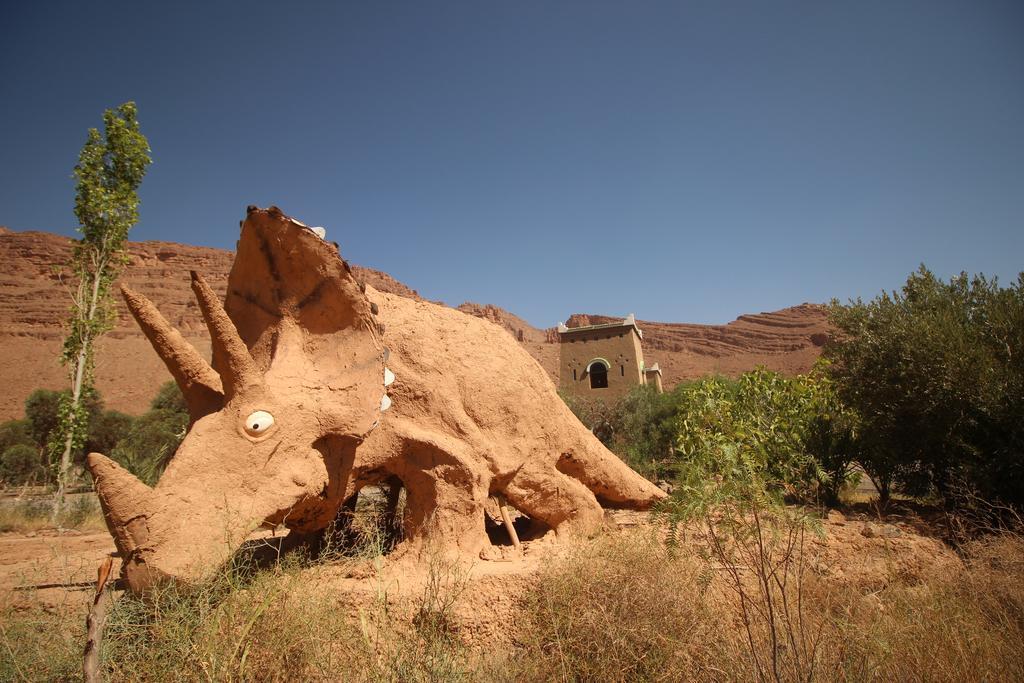Kasbah Hotel Camping Jurassique Ifri Bagian luar foto