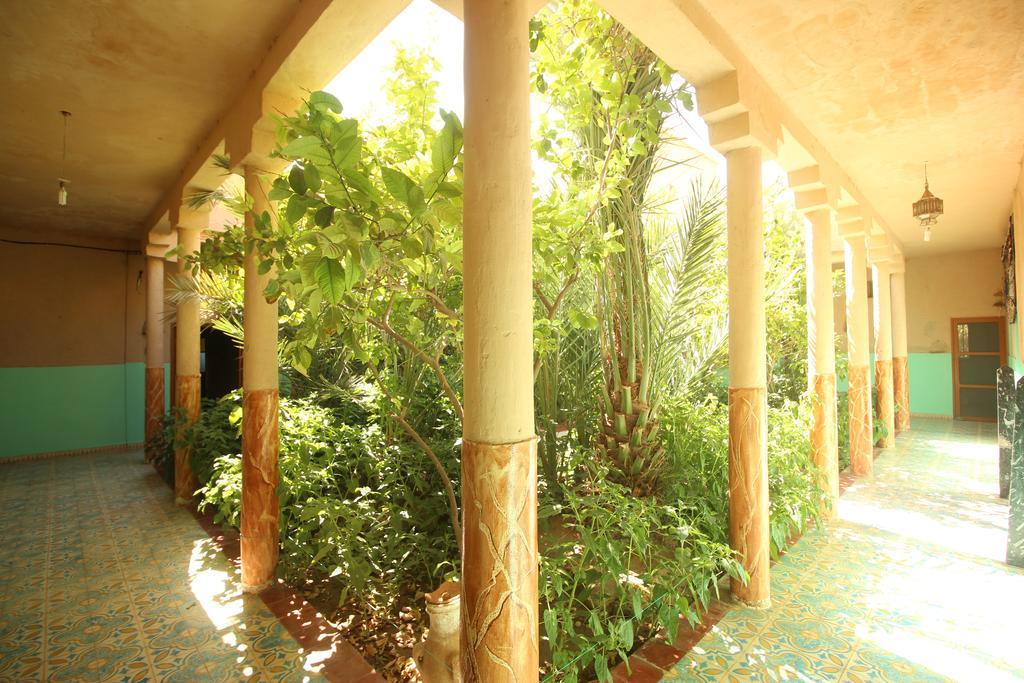 Kasbah Hotel Camping Jurassique Ifri Bagian luar foto