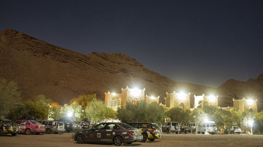 Kasbah Hotel Camping Jurassique Ifri Bagian luar foto