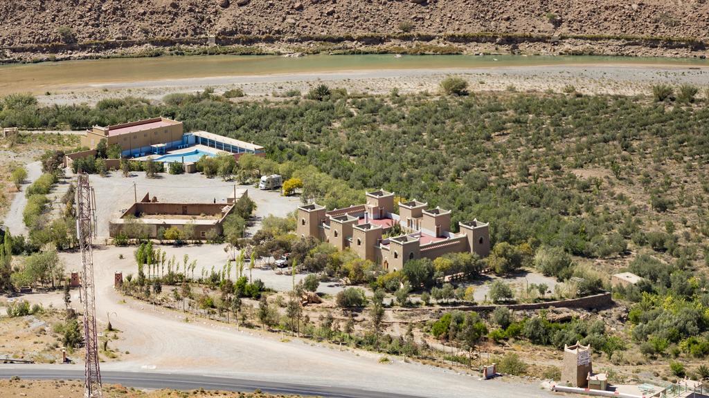 Kasbah Hotel Camping Jurassique Ifri Bagian luar foto